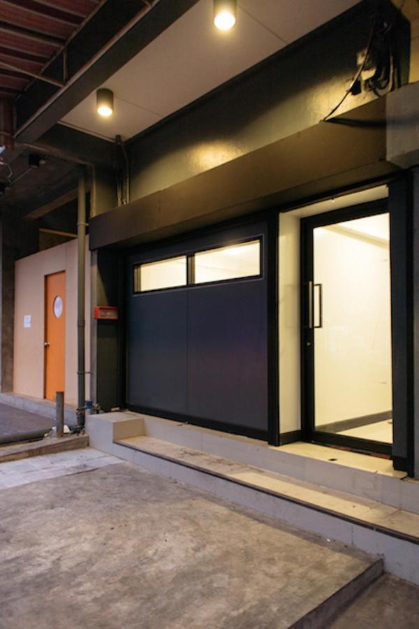 T3 Two Bedrooms Wifi Full Kitchen 1 Min To Bts Bangkok Zewnętrze zdjęcie
